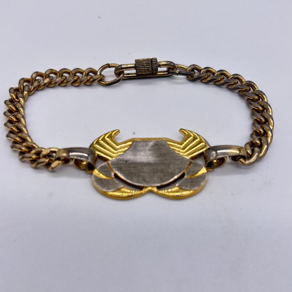 Vintage Crab Bracelet Cancer Zodiac Sign Gold Tone Metal Chain Costume Jewelry